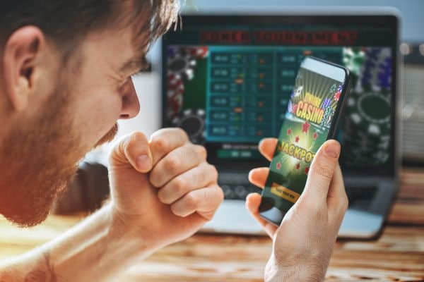 ph646 login displayed on Android and iOS mobile devices in the Philippines